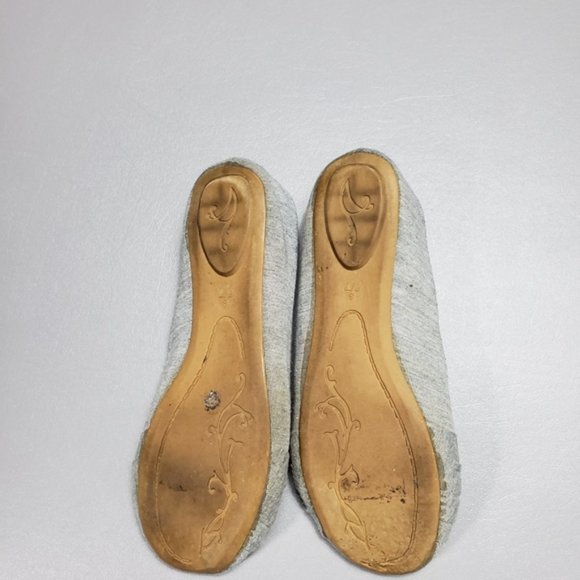 5/$25 Rue21 ect gray bow flats size 6/7 - Picture 10 of 10